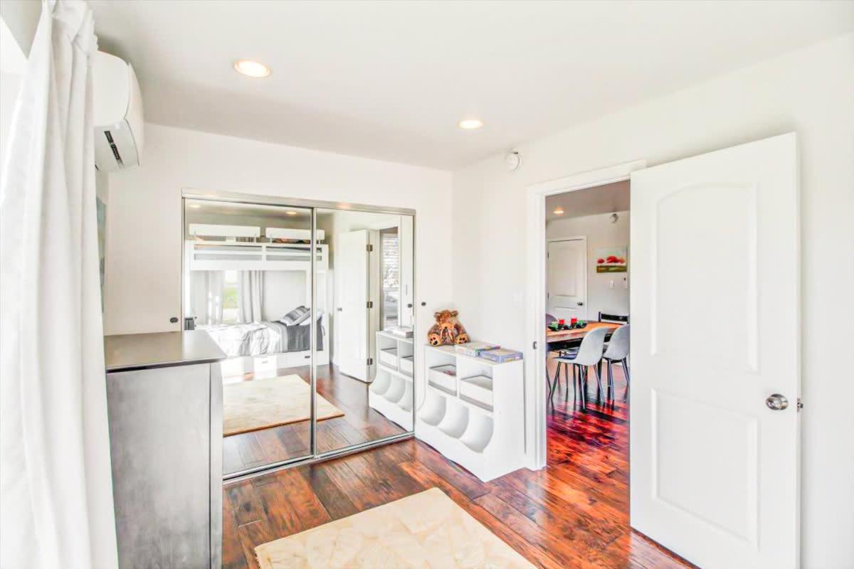 Modern 2-Bedroom Haven In The Heart Of La- Hud-Vp Los Angeles Kültér fotó